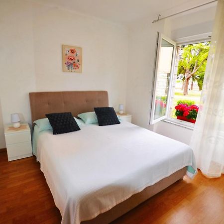 Apartment Leo Umag Eksteriør billede